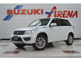 エスクード　2.4 XG 4WD　ワンオーナー車5速マニュアル4WD横滑り防止装置クルーズコントロール純正ナビTVバックカメラETCディスチャージヘッドライトシートヒーター純正17インチアルミドライブレコーダー 2400