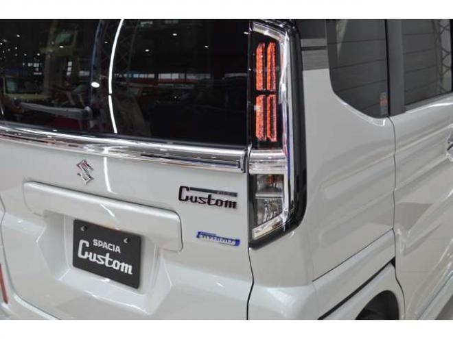 スペーシアカスタム ハイブリッド XSターボ 4WD　ハイブリッド4WDターボセーフティサポート搭載スズキコネクト対応通信機装着車アダプティブクルーズコントロール全方位モニター付9インチナビ両側オートスライドドアLEDステアリングヒーターパーキングセンサー 登録済未使用車 660