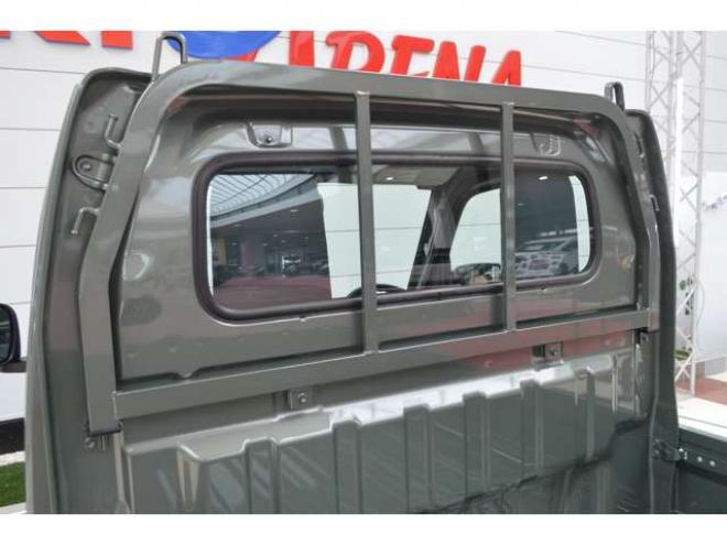キャリーKC 3方開 4WD　届出済未使用車パートタイム4WDセーフティサポート搭載アイドリングストップ横滑り防止装置ハイビームアシストLEDライト 登録済未使用車 660