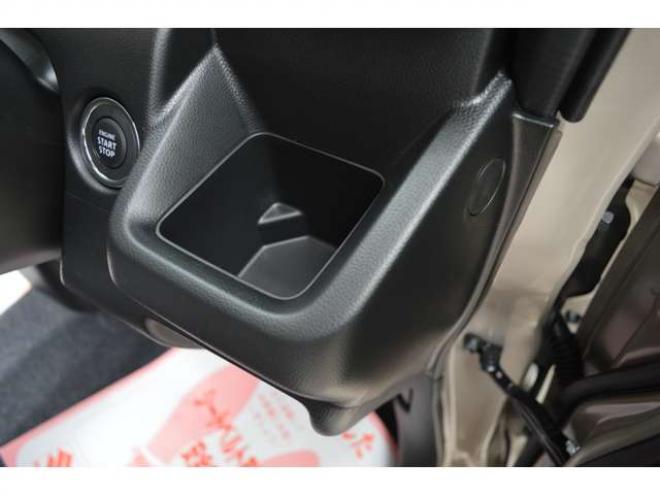 ワゴンRZL 4WD　届出済未使用車4WDセーフティサポート搭載スズキコネクト対応通信機装着車アイドリングストップバックアイカメラハイビームアシストLEDライトシートヒータースマートキー 登録済未使用車 660