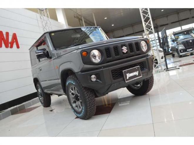 ジムニーXC 4WD　ワンオーナー車F5速マニュアル4WDターボセーフティサポート搭載アイドリングストップ純正ナビTVマットタイヤ横滑り防止装置ハイビームアシストLEDライトクルーズコントロールETC 660