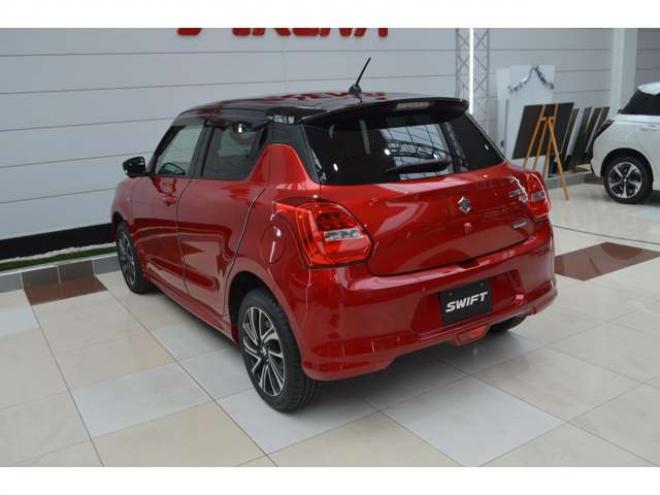 スイフト1.2 ハイブリッド RS 4WD　ワンオーナー車ハイブリッド4WDパドルシフトセーフティサポート搭載アイドリングストップ全方位モニター付8インチナビTVバックカメラLEDライトアダプティブクルーズコントロールETCドラレコリアフォグ 1200