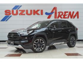 RAV-4　2.0 アドベンチャー 4WD　4WDプリクラッシュセーフティ黒革シートヒーターレーダークルーズコントロール8インチナビTVバックカメラLEDライトステアリングヒーター横滑り防止パーキングセンサーETCドライブレコーダークール&ヒーターシート 2000
