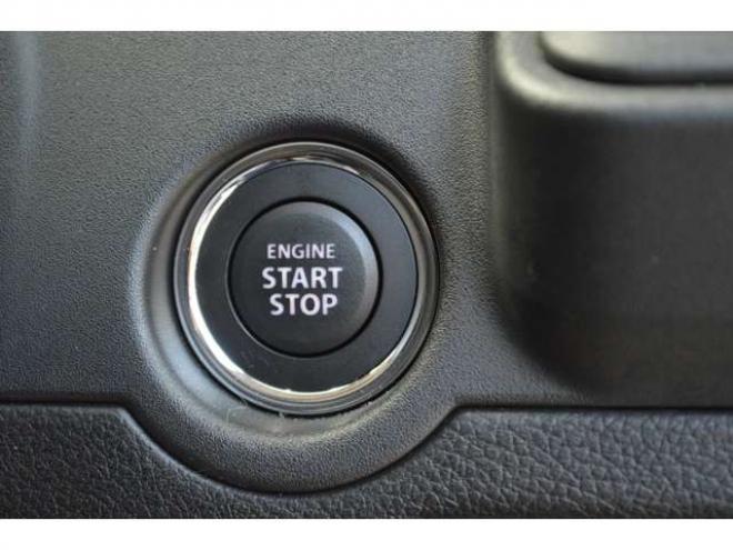 ソリオ1.2 バンディット ハイブリッド MV 4WD　登録済未使用車ハイブリッド4WDスズキコネクト対応通信機装着車セーフティサポート全方位モニター付9インチナビTVバックカメラアダプティブクルーズコントロール両側オートスライドドアLEDパーキングセンサー 登録済未使用車 1200