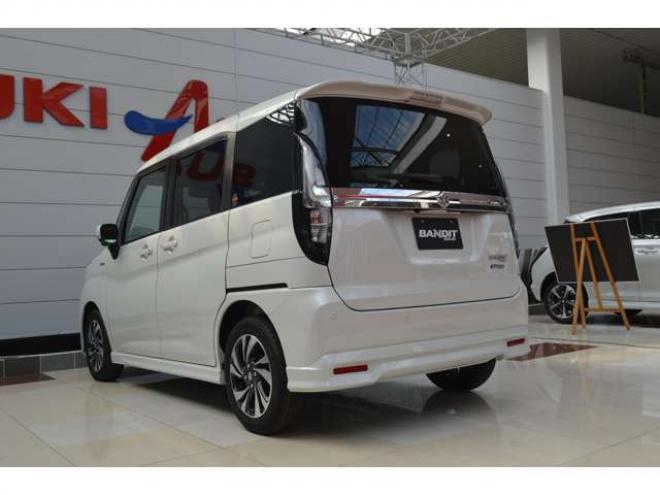 ソリオ1.2 バンディット ハイブリッド MV 4WD　登録済未使用車ハイブリッド4WDスズキコネクト対応通信機装着車セーフティサポート全方位モニター付9インチナビTVバックカメラアダプティブクルーズコントロール両側オートスライドドアLEDパーキングセンサー 登録済未使用車 1200