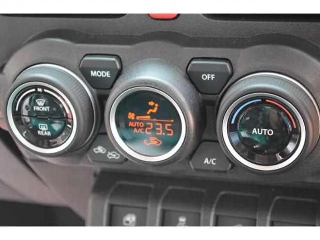 ジムニーノマド1.5 FC 4WD　登録済未使用車4WDセーフティサポート搭載デュアルカメラブレーキサポート後退時ブレーキサポート7インチワイドナビTVアダプティブクルーズコントロールハイビームアシストLEDライトシートヒーター 登録済未使用車 1500
