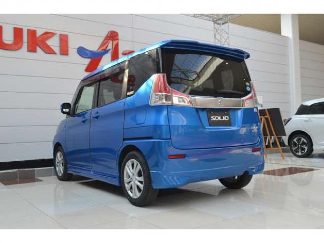 ソリオ1.2 ハイブリッド MZ 4WD　ワンオーナー車ハイブリッド4WDセーフティサポート搭載デュアルカメラブレーキサポート全方位モニター付ナビTVバックカメラ両側オートスライドドアETCクルーズコントロールシートヒーター 1200