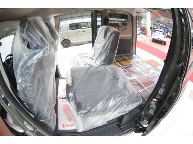 エブリイJリミテッド ハイルーフ 4WD　届出済未使用車4WDターボハイルーフセーフティサポート搭載アイドリングストップ両側オートスライドドアハイビームアシストLEDライト後退時ブレーキサポート 登録済未使用車 660