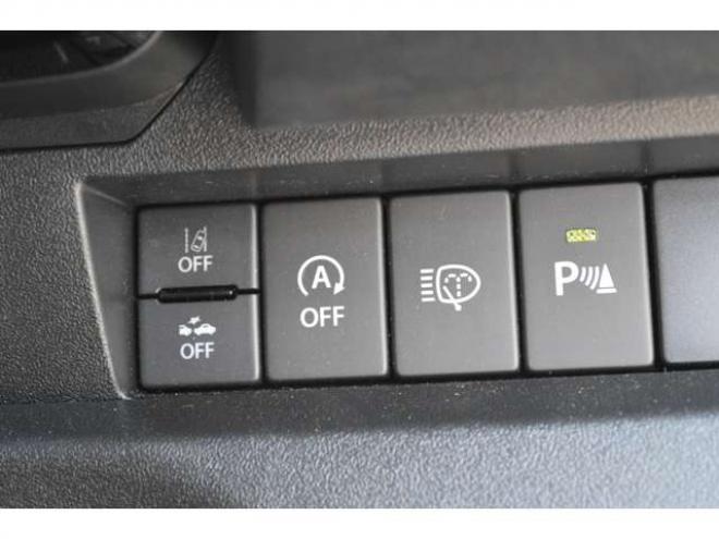 ジムニーシエラ1.5 JC 4WD　ワンオーナー車4WDセーフティサポート搭載アイドリングストップハイビームアシストLEDライト後退時ブレーキサポート9インチナビTVバックカメラ社外デジタルインナーミラーアクルーズコントロール 1500