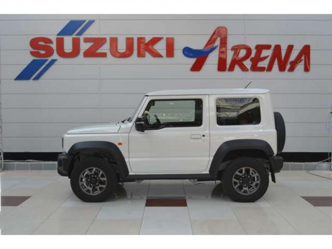ジムニーシエラ1.5 JC 4WD　ワンオーナー車4WDセーフティサポート搭載アイドリングストップハイビームアシストLEDライト後退時ブレーキサポート9インチナビTVバックカメラ社外デジタルインナーミラーアクルーズコントロール 1500