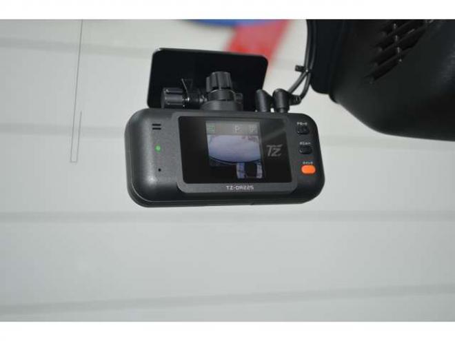 エブリイワゴン PZターボスペシャル 4WD　ワンオーナー車4WDターボセーフティサポート搭載アイドリングストップ横滑り防止装置8インチナビTVバックカメラ両側オートスライドドアオートステップリアパーキングセンサーハイビームアシストLED 660
