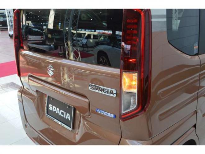 スペーシアハイブリッド X 4WD　ワンオーナーハイブリッド4WDセーフティサポート搭載7インチナビTV両側オートスライドドアハイビームアシストLEDライトアイドリングストップオットマンシートヒーター 660