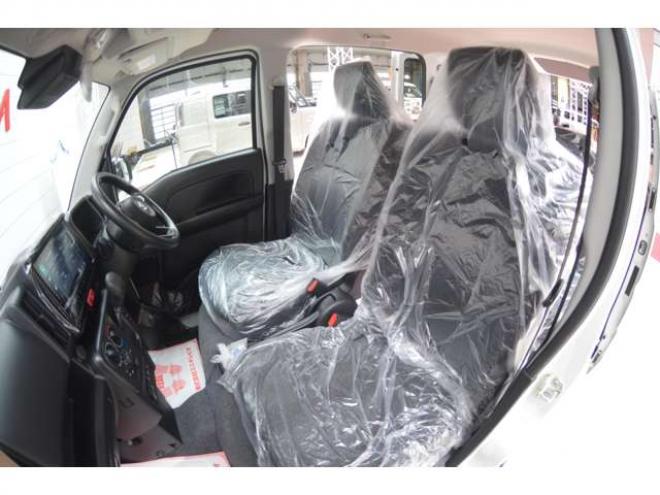 エブリイジョイン ハイルーフ 4WD　届出済未使用車ハイルーフ4WDインパネCVTスズキコネクト対応通信機装着車セーフティサポート搭載アイドリングストップ9インチ全方位モニター付ナビバックカメラ横滑り防止装置ハイビームアシストLEDライト 登録済未使用車 660