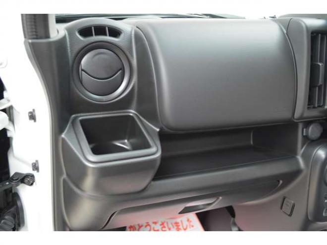 エブリイジョイン ハイルーフ 4WD　届出済未使用車ハイルーフ4WDインパネCVTスズキコネクト対応通信機装着車セーフティサポート搭載アイドリングストップ9インチ全方位モニター付ナビバックカメラ横滑り防止装置ハイビームアシストLEDライト 登録済未使用車 660