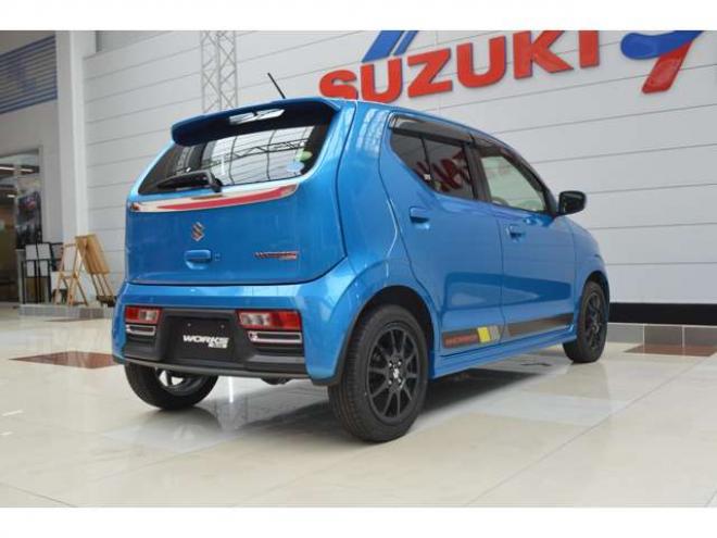 アルトF オートギヤシフト 4WD　ワンオーナー車4WDターボオートギアシフトセーフティサポート搭載車アイドリングストップ横滑り防止装置ハイビームアシストLEDライトRECAROシート純正ナビTVパドルシフト 660
