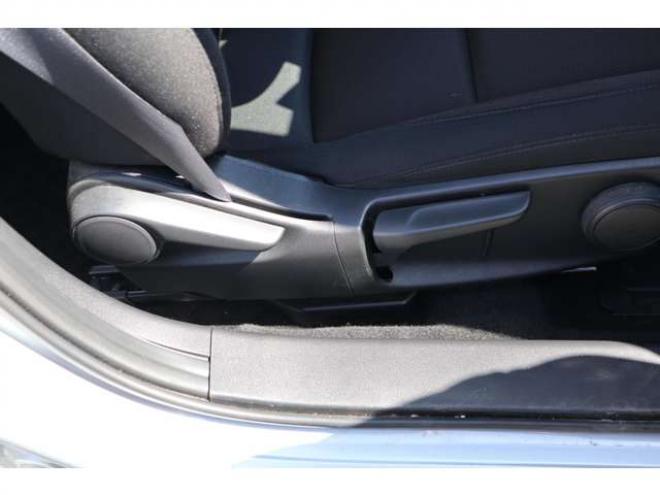 MAZDA3ファストバック 1.5 15C 4WD　純正フルセグナビ　Bluetooth HDMI バックカメラ　パーキングソナー　社外ドラレコ　ETC　電動パーキングブレーキ　アダプティブクルーズコントロール　ブラインドスポットモニター 1500