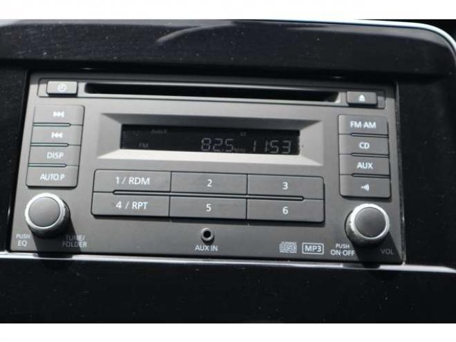 セレナ2.0 B 4WD　純正CDプレイヤー アラウンドビューモニター　前側純正ドラレコ　サイドビューモニター　エマージェンシーブレーキ　車線逸脱警報　ミラーヒーター 2000