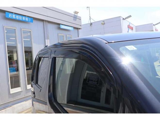 ワゴンRハイブリッド FX セーフティパッケージ装着車 4WD　純正CDプレイヤー　ヘッドアップディスプレイ　レーダーブレーキサポート　横滑り防止　シートミラーヒーラー　車線逸脱警報　ワンオーナー 660