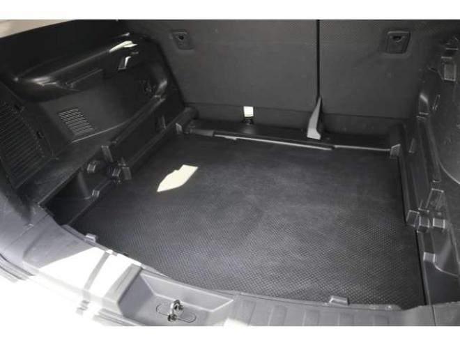エクストレイル2.0 20S エマージェンシーブレーキパッケージ 2列車 4WD　社外ナビ　ETC シートヒーター　ヒルディセントコントロール　車線逸脱警報機能　エマージェンシーブレーキ 2000