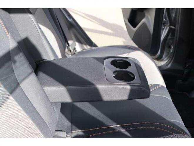 XV2.0e-L アイサイト 4WD　社外ナビ Bluetooth バックカメラ　ETC　電動パーキングブレーキ　オートビークルホールド　LEDヘッドライト 2000