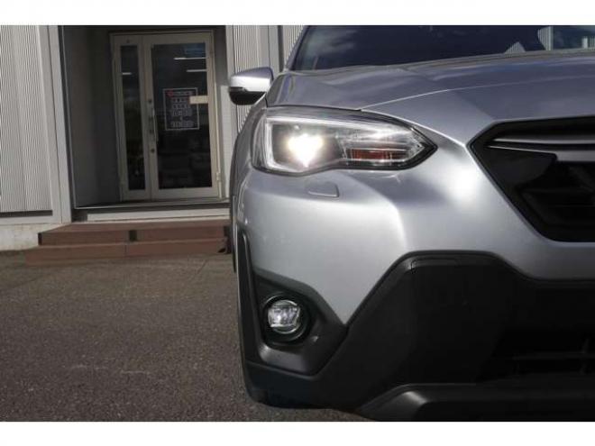 XV2.0e-L アイサイト 4WD　社外ナビ Bluetooth バックカメラ　ETC　電動パーキングブレーキ　オートビークルホールド　LEDヘッドライト 2000