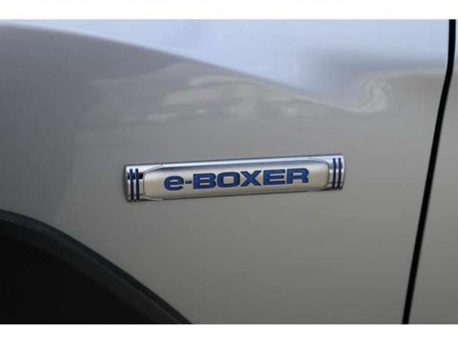 XV2.0e-L アイサイト 4WD　社外ナビ Bluetooth バックカメラ　ETC　電動パーキングブレーキ　オートビークルホールド　LEDヘッドライト 2000