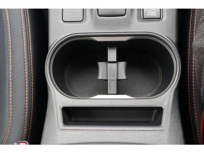 XV2.0i-L アイサイト 4WD　ナノイー付き純正フルセグナビ　バックカメラ　サイドビューモニター　電動パーキングブレーキ　アダプティブクルーズコントロール　ミラーヒーター　純正前側ドラレコ 2000