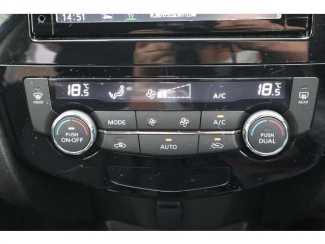 エクストレイル2.0 20X 2列車 4WD　純正フルセグナビ　アラウンドビューカメラ　ETC　全席シートヒーター　ミラーヒーター　エマージェンシーブレーキ　横滑り防止装置 2000