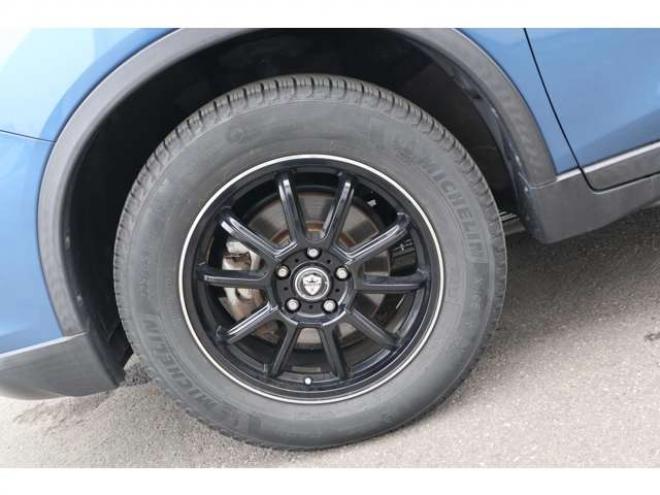 エクストレイル2.0 20X 2列車 4WD　純正フルセグナビ　アラウンドビューカメラ　ETC　全席シートヒーター　ミラーヒーター　エマージェンシーブレーキ　横滑り防止装置 2000