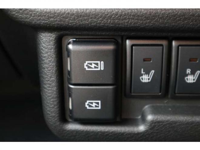 ワゴンRスマイルハイブリッド X 4WD　全方位カメラナビ　スズキコネクト　LEDヘッドライト　シートヒーター　電動パーキング　アダプティブクルーズコントロール　両側電動スライドドア 660