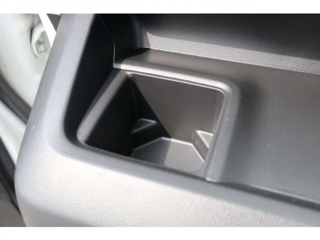 ワゴンRカスタムZ ハイブリッド ZX アップグレードパッケージ装着車 4WD　LEDヘッドライト　オートライト　アダプティブクルーズコントロール　アイドリングストップ　シートヒーター　デュアルカメラブレーキサポート 660