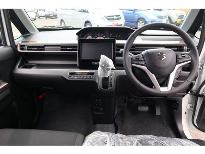 ワゴンRカスタムZ ハイブリッド ZX アップグレードパッケージ装着車 4WD　LEDヘッドライト　オートライト　アダプティブクルーズコントロール　アイドリングストップ　シートヒーター　デュアルカメラブレーキサポート 660