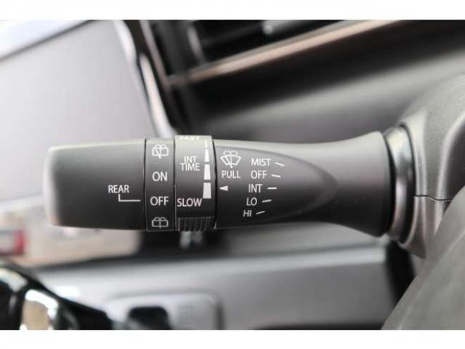 ワゴンRカスタムZ ハイブリッド ZX アップグレードパッケージ装着車 4WD　LEDヘッドライト　オートライト　アダプティブクルーズコントロール　アイドリングストップ　シートヒーター　デュアルカメラブレーキサポート 660