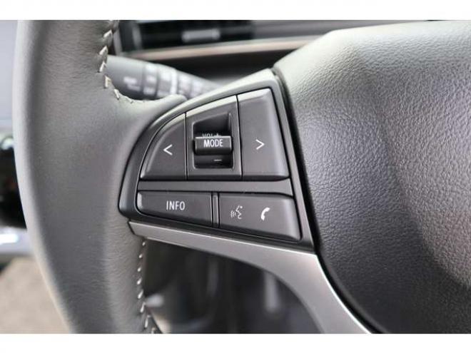 ワゴンRカスタムZ ハイブリッド ZX アップグレードパッケージ装着車 4WD　LEDヘッドライト　オートライト　アダプティブクルーズコントロール　アイドリングストップ　シートヒーター　デュアルカメラブレーキサポート 660