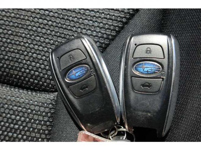 インプレッサスポーツ 2.0 i-L アイサイト 4WD　純正フルセグナビ　バックカメラ　前側ドラレコ　HIDヘッドライト　ヒルホールド　アダプティブクルーズコントロール　電動パーキング　　ETC　ヘッドライトウォッシャー 2000