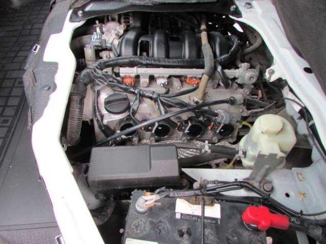 タウンエースバン1.5 GL 4WD　5速MT/ドライブレコーダー/社外ナビ/フルセグTV/ブルートゥースオーディオ/ベッドキット/キーレス/両側スライドドア/リヤフォグ 1500