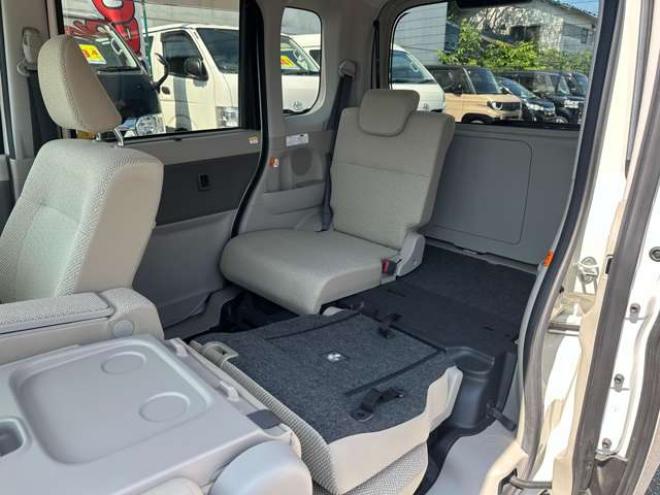 タントL SA 4WD　キーレス ピラーレス　両側スライドドアドア ISOFIX対応 横滑り防止 アイドリングストップ　Bluetooth CD DVD　AM FM 660