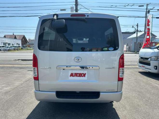 ハイエースバン2.8 スーパーGL ロング ディーゼルターボ 4WD　リアクーラー&ヒーター　プッシュスタート　スマートキー　　ベッドキッド LEDヘッドライト横滑り防止　衝突被害軽減　車線逸脱　トヨタ純正ナビ　フルセグTV　Bluetooth　バックカメラトヨタ純正リアモニター　ETC 2800