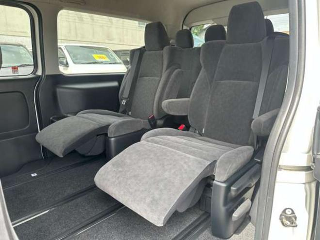 ハイエース2.7 GL ロング ファインテックツアラー 4WD　プッシュスタート　両側パワースライドドア　オートハイビーム ETC2.0 パノラマミックビュー ディスプレイオーディオ Bカメラ　Bluetooth　フルセグTV リアヒーター&クーラーコントローラー ルーフスピーカー 2700