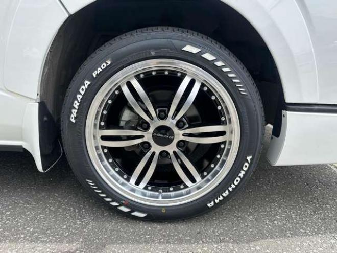 ハイエース2.7 GL ロング ファインテックツアラー 4WD　プッシュスタート　両側パワースライドドア　オートハイビーム ETC2.0 パノラマミックビュー ディスプレイオーディオ Bカメラ　Bluetooth　フルセグTV リアヒーター&クーラーコントローラー ルーフスピーカー 2700