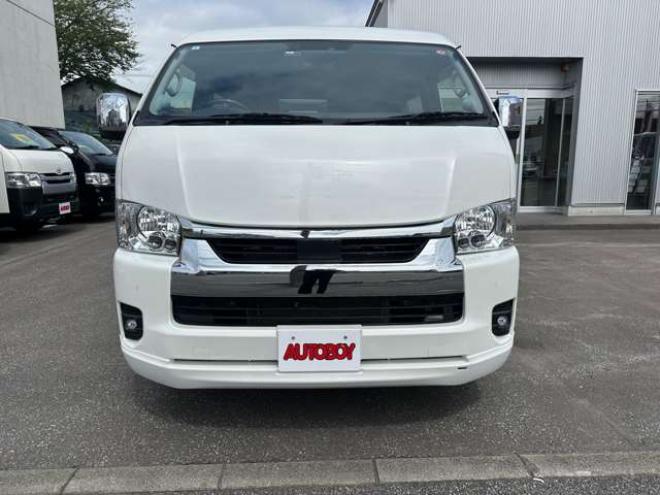 ハイエース2.7 GL ロング ファインテックツアラー 4WD　プッシュスタート　両側パワースライドドア　オートハイビーム ETC2.0 パノラマミックビュー ディスプレイオーディオ Bカメラ　Bluetooth　フルセグTV リアヒーター&クーラーコントローラー ルーフスピーカー 2700