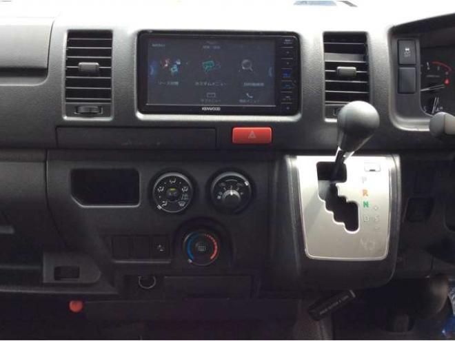 ハイエースバン2.8 DX ロング GLパッケージ ディーゼルターボ 4WD　キーレス　両側スライドドア　415SAFARI丸目キッド　衝突被害軽減システム　車線逸脱防止　横滑り防止装置　パワーヒート　オートマチックハイビーム　Bカメラ　メモリナビ　フルセグTV　　電動格納ミラー 2800