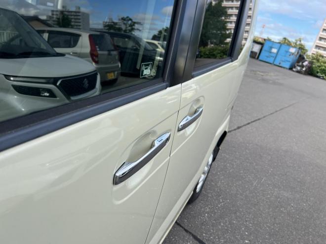 N-BOX4WD 検10/8 G-SSパッケージ ナビテレビバックカメラ エンジンスターター 両側パワースライドドア プッシュスタート&スマートキー 4WD 660 5Dr