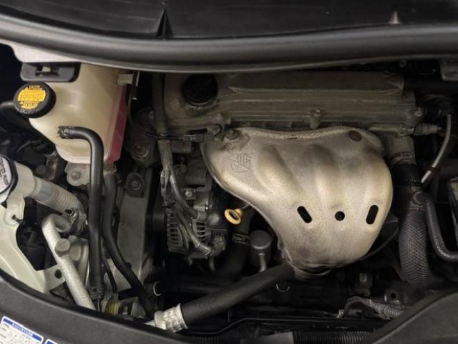 ヴェルファイア２．４Ｚ　ゴールデンアイズⅡ　寒冷地仕様　禁煙車　純正リアフリップダウンモニター　純正ブラックハーフレザーシート　社外１９インチＡＷ　社外１６ＡＷ＋スタッドレスタイヤ　両側パワースライドドア　パワーバックドア　クルーズコントロール 4WD 2400 5Dr