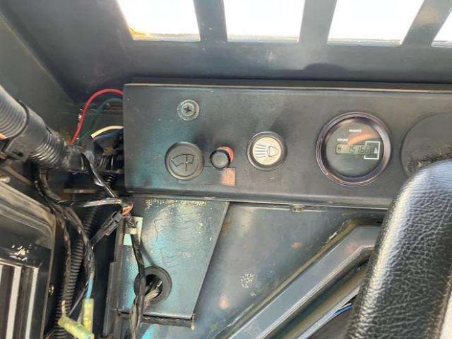 スキッドステアローダトヨタジョブサン6 TCM　冬バケツ仕様　 2WD 1500
