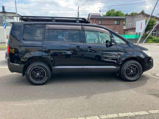 デリカD：5 2.4 G プレミアム 4WD　 2400
