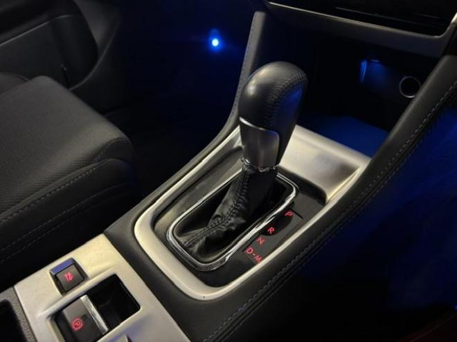 レヴォーグ１．６ＧＴ－Ｓアイサイト　アドバンスドＰＫＧ　禁煙車　衝突軽減アイサイト＆レーダークルーズコントロール　シュナイダー１８インチＡＷ　社外１７ＡＷ＋スタッドレスタイヤ付　ＬＥＤライナー　エンジンスターター　ドライブレコーダー 4WD 1600 5Dr