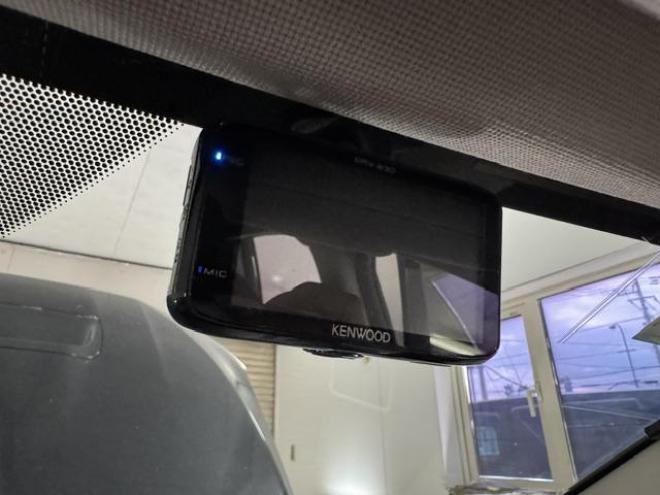 レヴォーグ１．６ＧＴ－Ｓアイサイト　アドバンスドＰＫＧ　禁煙車　衝突軽減アイサイト＆レーダークルーズコントロール　シュナイダー１８インチＡＷ　社外１７ＡＷ＋スタッドレスタイヤ付　ＬＥＤライナー　エンジンスターター　ドライブレコーダー 4WD 1600 5Dr