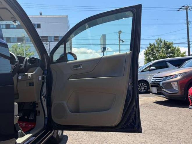 N-WGNG 4WD　社外ナビ　バックカメラ　プッシュスタート　ミラーヒーター　横滑り防止　スマートキー 660