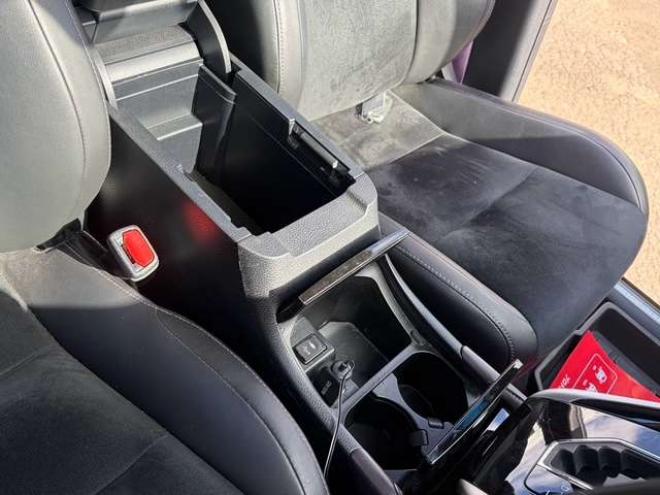 ハリアー2.5 ハイブリッド E-Four プレミアム アドバンストパッケージ スタイルモーヴ 4WD　ハーフレザーシート　全方位モニター　パワーバックドア　シートヒーター 2500